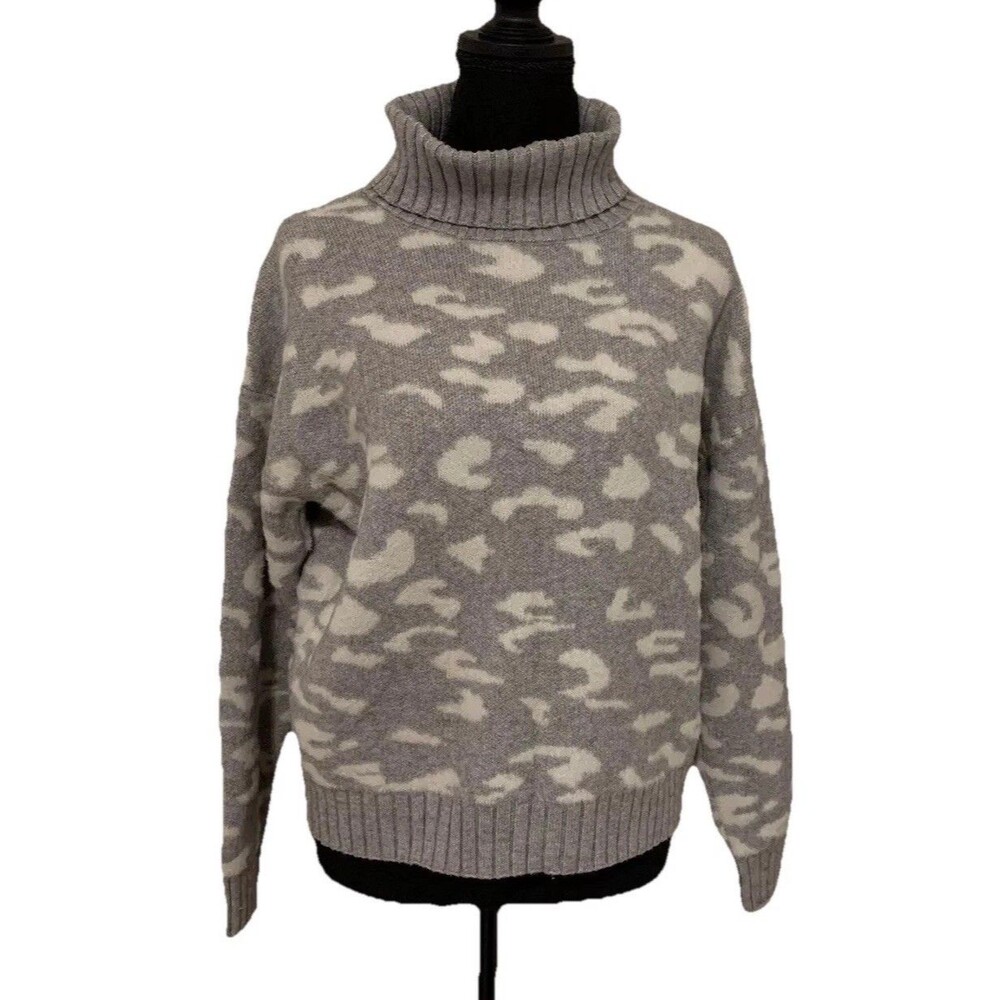 Karlie Womens Size Small Sweater Animal Print Fuzzy Knit Pullover Turtleneck